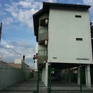  Apartamento Proximo Ao Mar,no Centrinho, 202 Em Canasvieiras 2 Andar